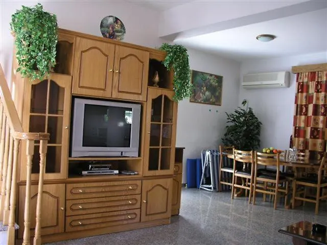 Philippou Beach Villas & Apartments Larnaca