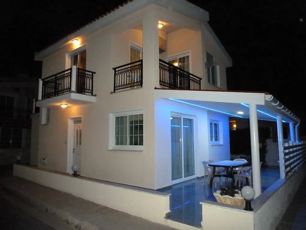 Philippou Beach Villas & Apartments Larnaca