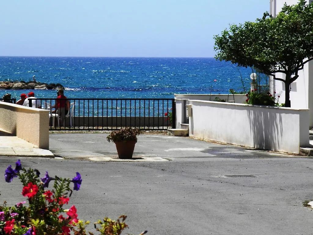Philippou Beach Villas & Apartments Larnaca