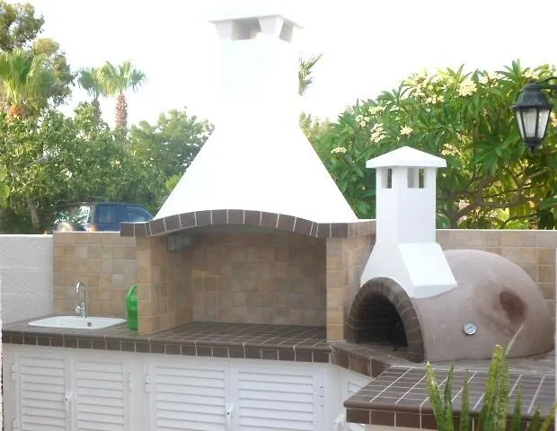 Philippou Beach Villas & Apartments Larnaca