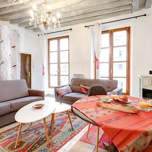 Saint Germain & Odeon - 1br - Cityapartmentstay , Paris France
