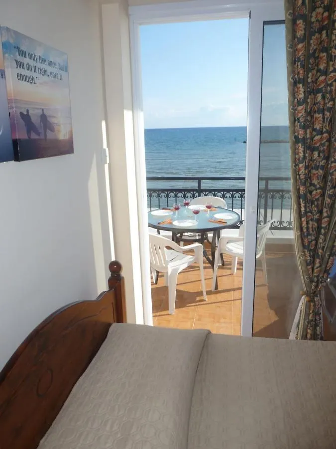 Philippou Beach Villas & Apartments Ларнака