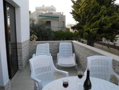 Philippou Beach Villas & Apartments Ларнака Кипр